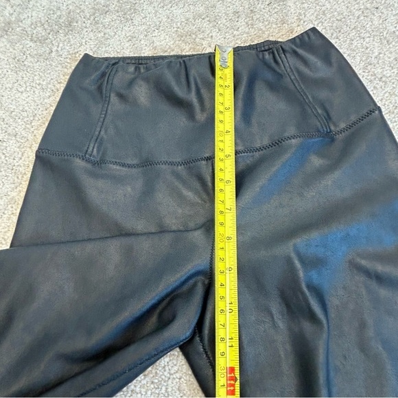 ARITZIA Wilfred Free Black Daria Faux leather leggings high waisted Sz XS - Picture 8 of 11